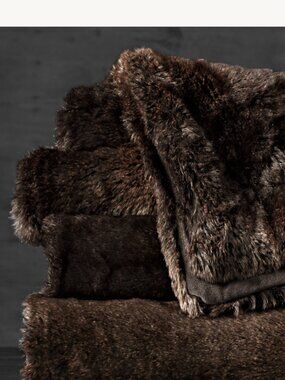 RH Restoration Hardware Luxe Faux Fur Throw Blanket - Dark Brown Sable